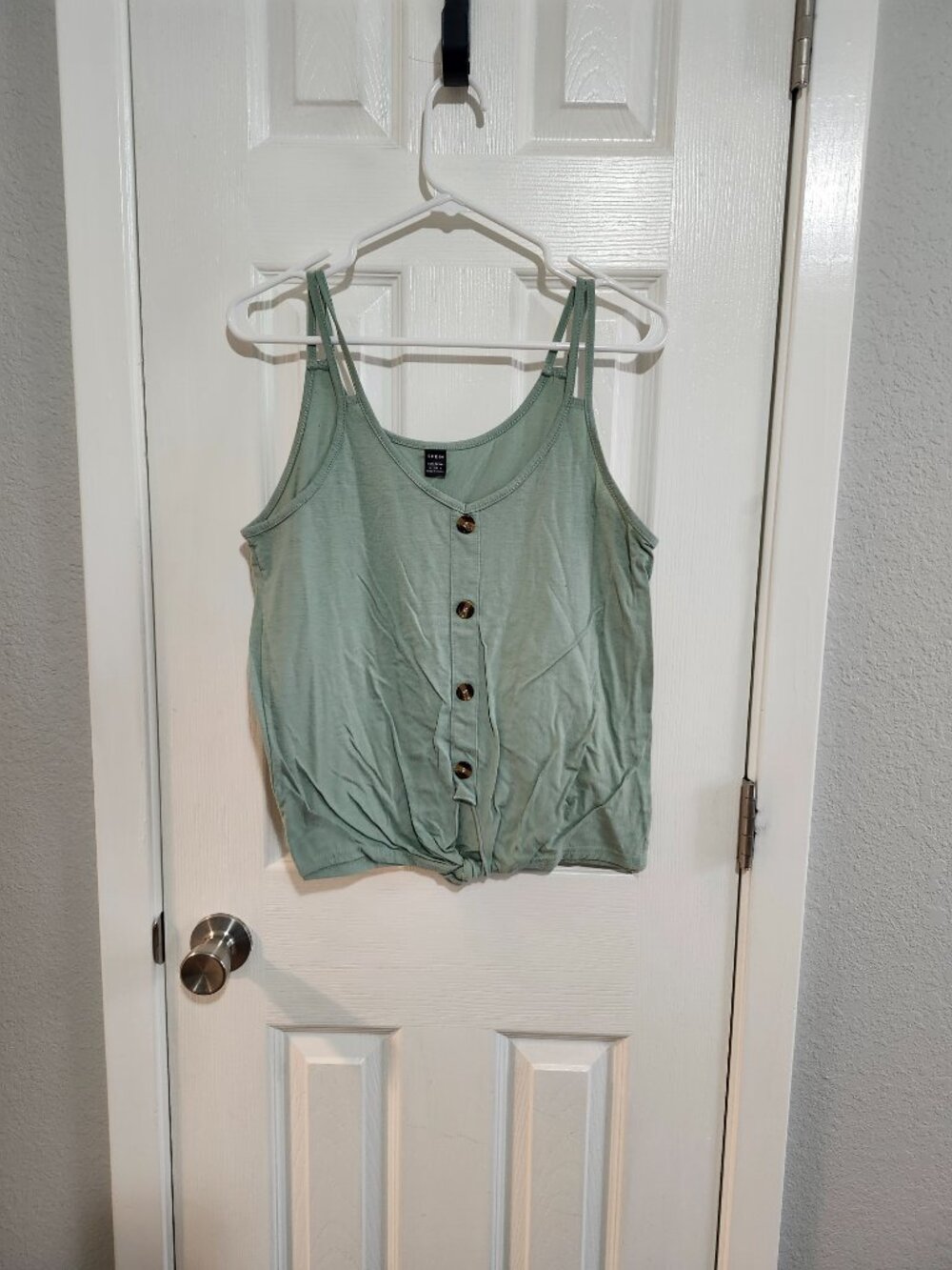 Tops - Picture 6 of 12